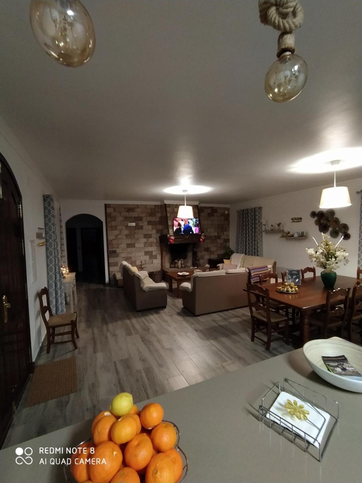 Los Tres Picos Prado Del Rey Room photo